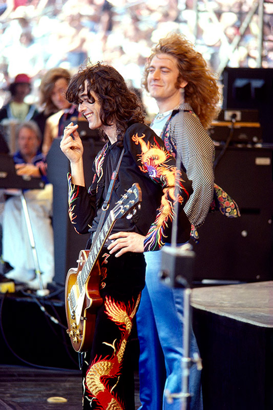 BW_LZ020 : Jimmy Page and Robert Plant - Iconic Images