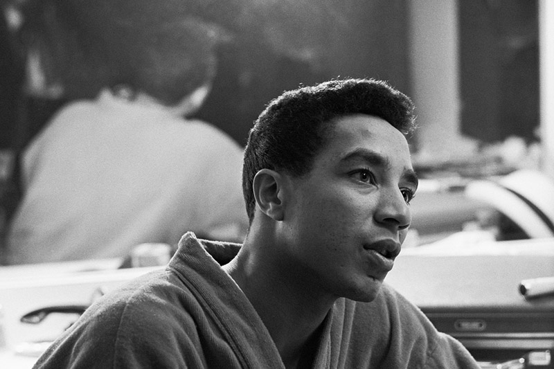 BW_SMR005 : Smokey Robinson - Iconic Images