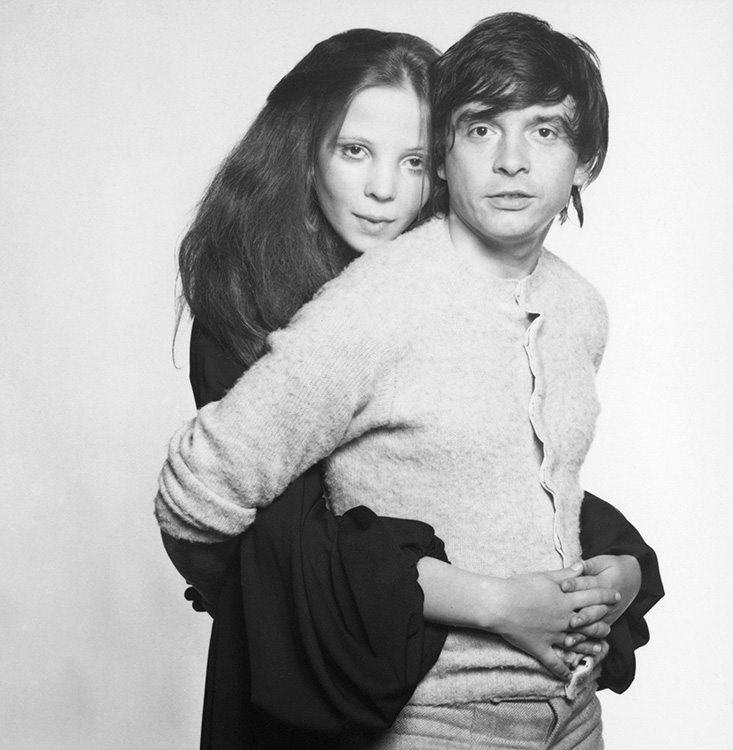 DBA013 : David Bailey and Penelope Tree - Iconic Images