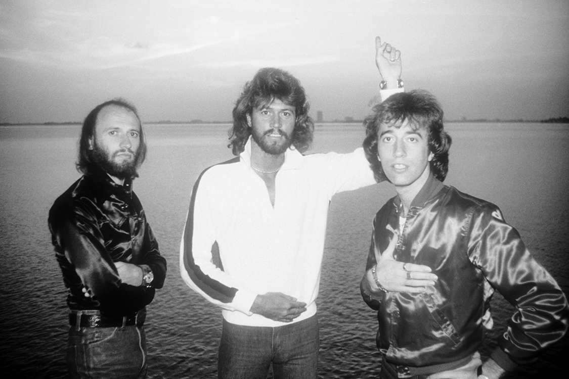 Ec Bg025 : The Bee Gees - Iconic Images