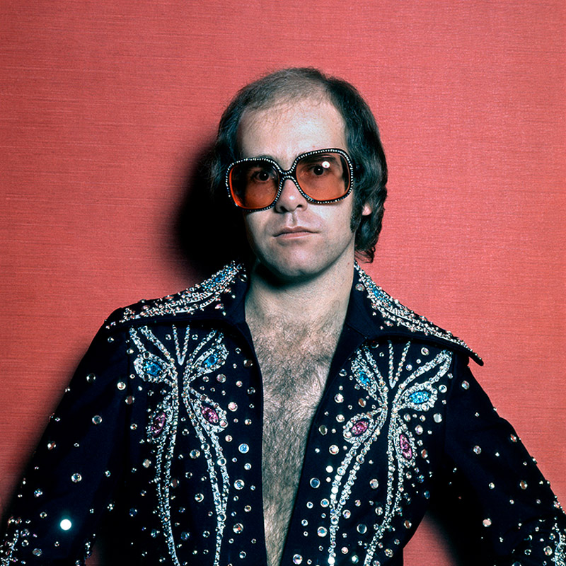 EJ324 : Elton John - Iconic Images