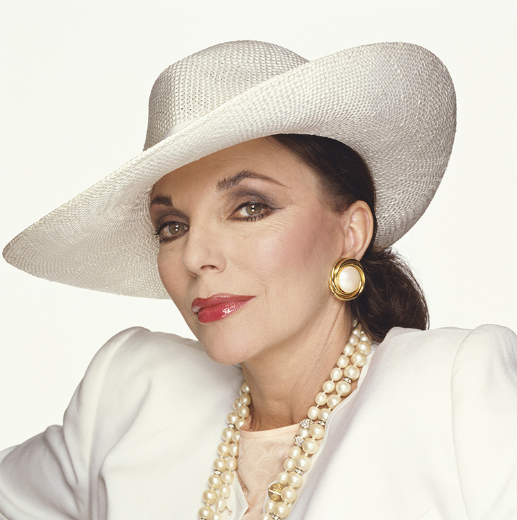 JC015 : Joan Collins - Iconic Images