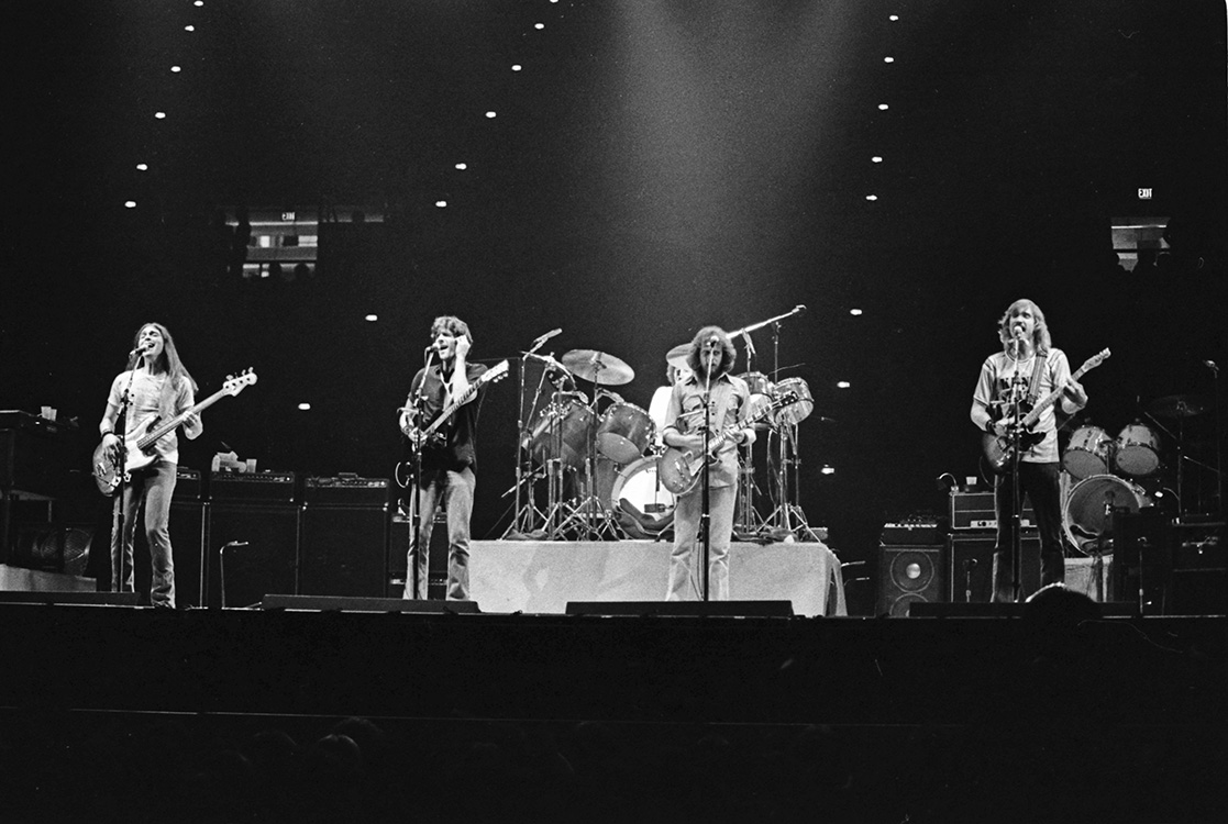 JM_EAG006 : The Eagles - Iconic Images