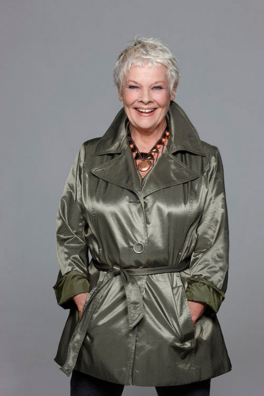 JS_PE219 : Dame Judi Dench - Iconic Images