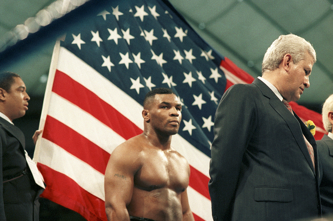 MB_SP_MT080 : Mike Tyson vs. James Buster Douglas - Iconic Images