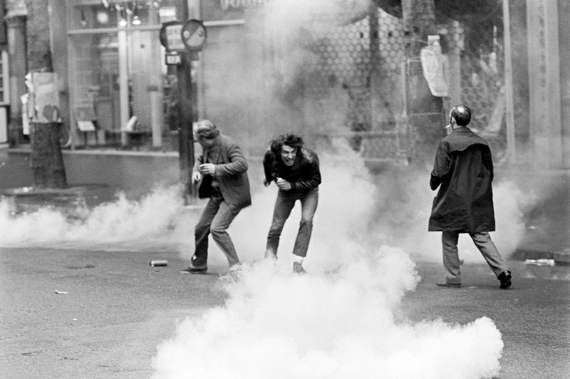 MW ST034 Paris Riots May 1968 Iconic Images