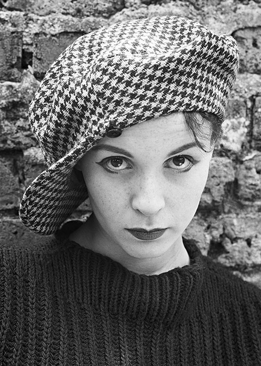 Claire Bloom daylight