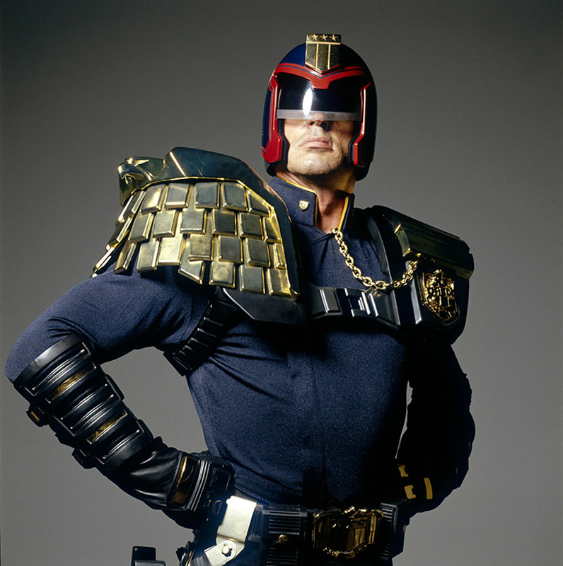 judge dredd stallone costume