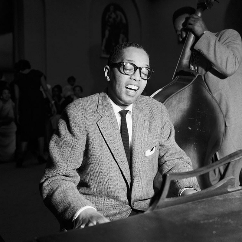 TW_BW009 : Billy Taylor - Iconic Images