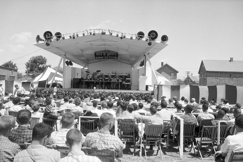 TW_DG035 : Newport Jazz Festival Stage - Iconic Images